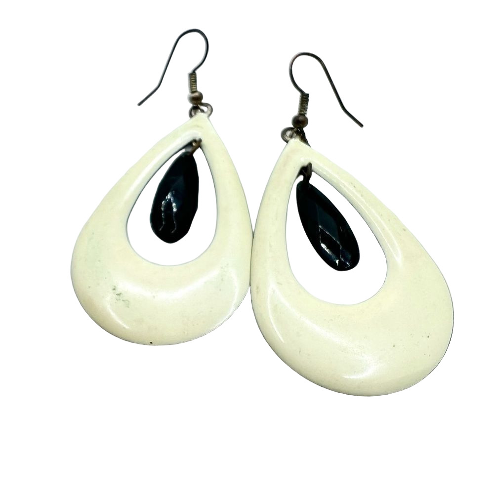 🍭6/$30 Black and cream two tone dangle teardrop retro earring